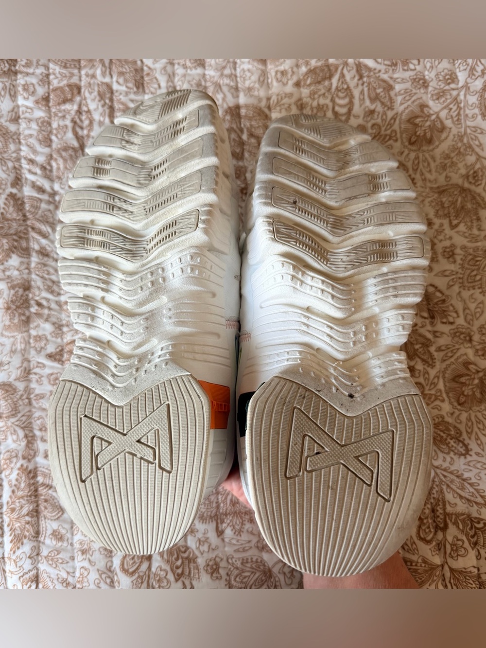 Nike Metcons - Picture 4 of 9